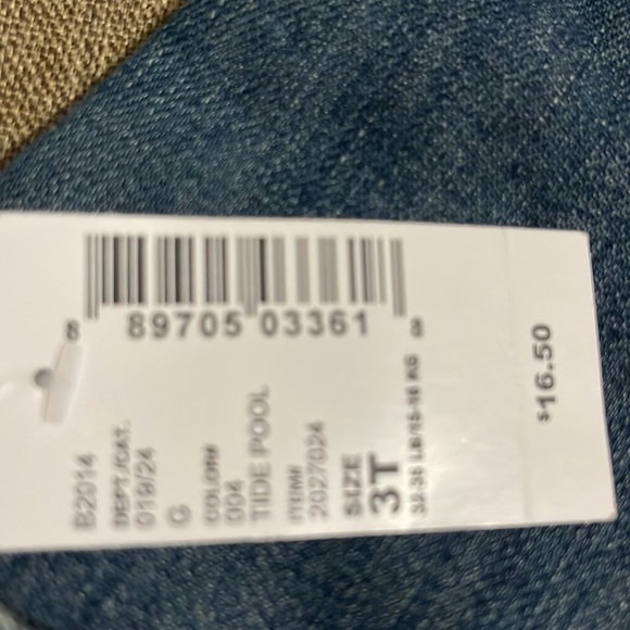 The children place - Picture 5 of 5